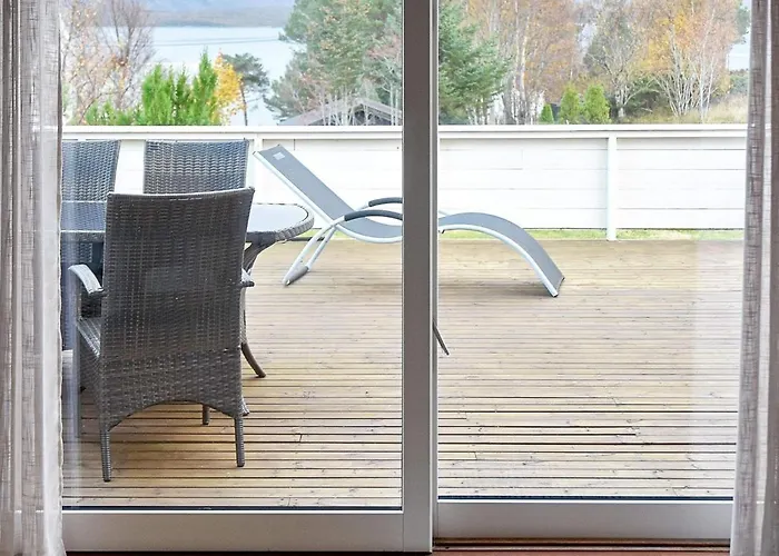 10 Person In * Misund