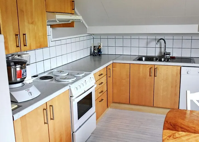 Feriehus 10 Person In Misund