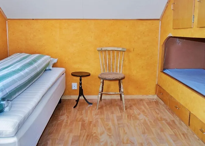 10 Person In * Misund