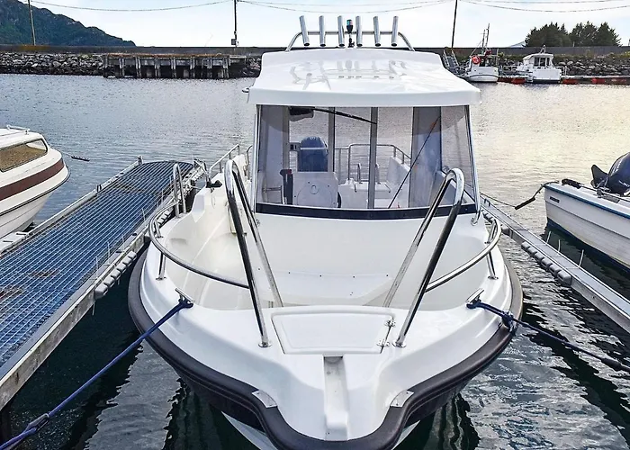 Feriehus 10 Person In Misund